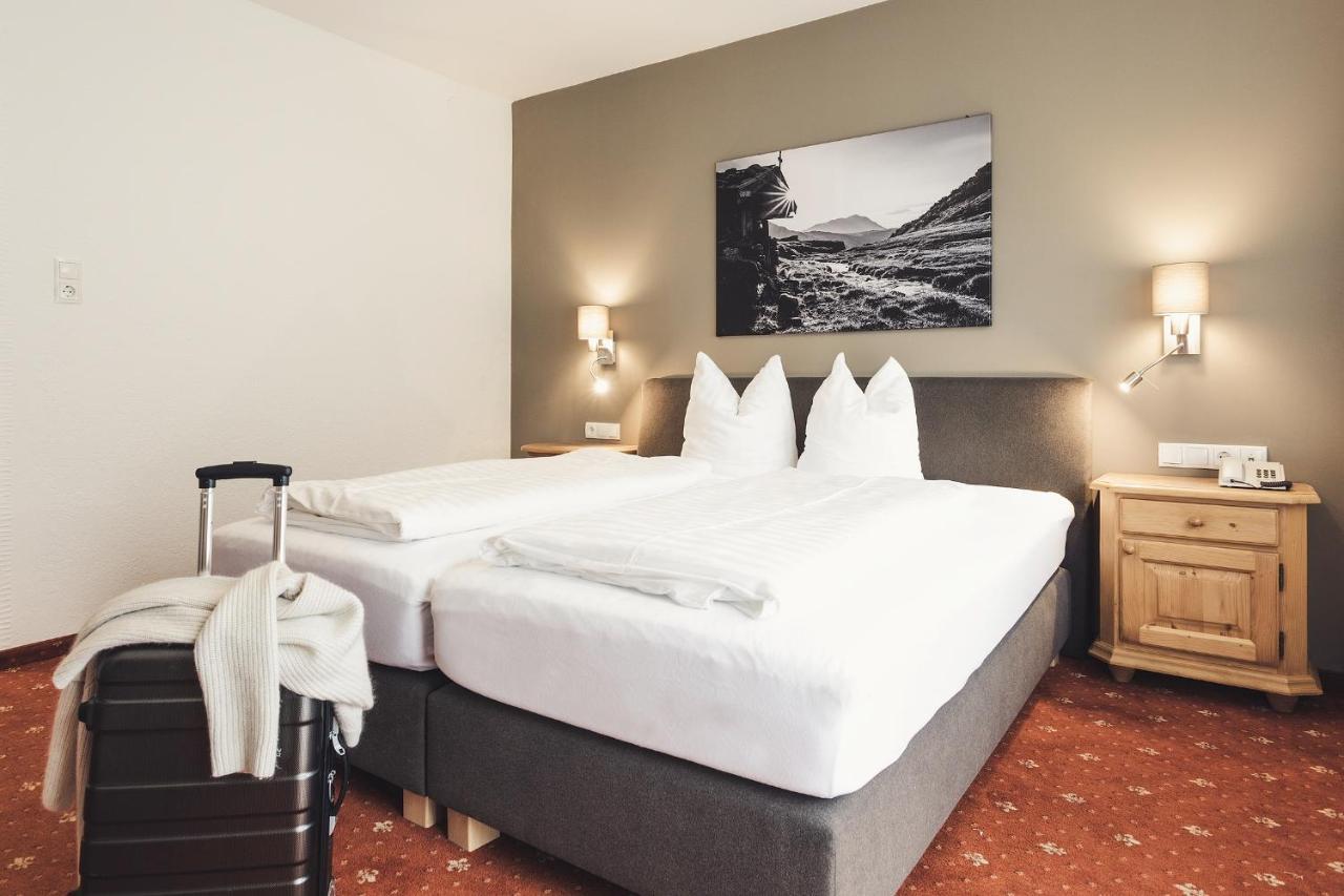 Hotel Johanna Mitten Im Oetztal Умгаузен Екстер'єр фото